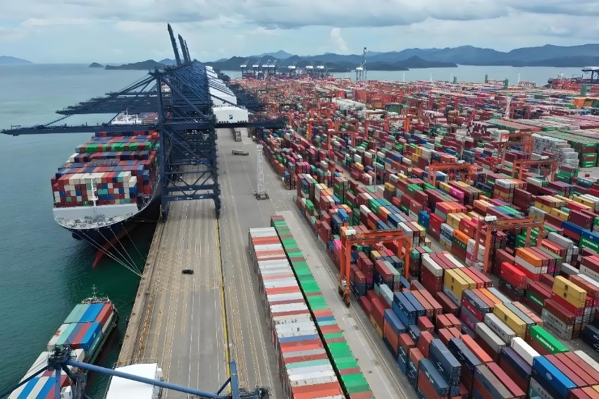 封面+插图0904.jpg 封面+插图0904.jpg